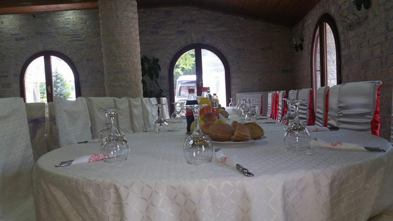Kt Qato Hotel Bogove Ngoại thất bức ảnh
